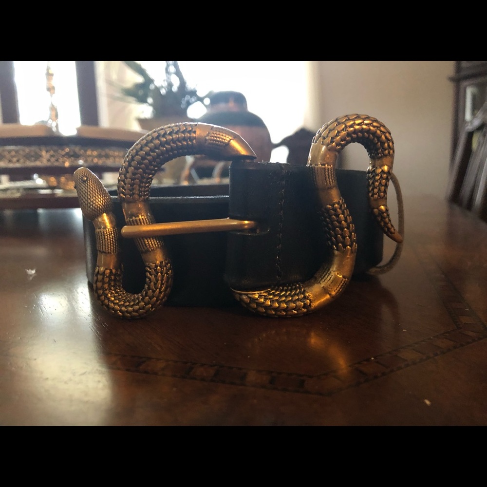 Gucci belt